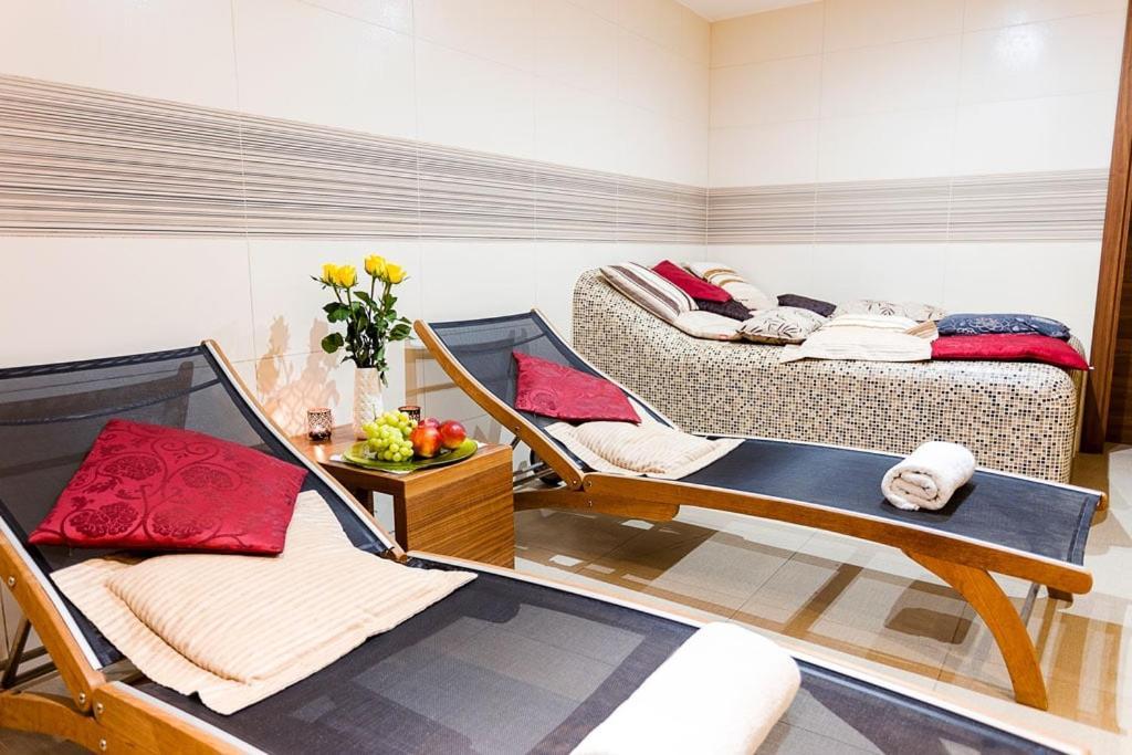 Hotel Aina Boutique Lasko