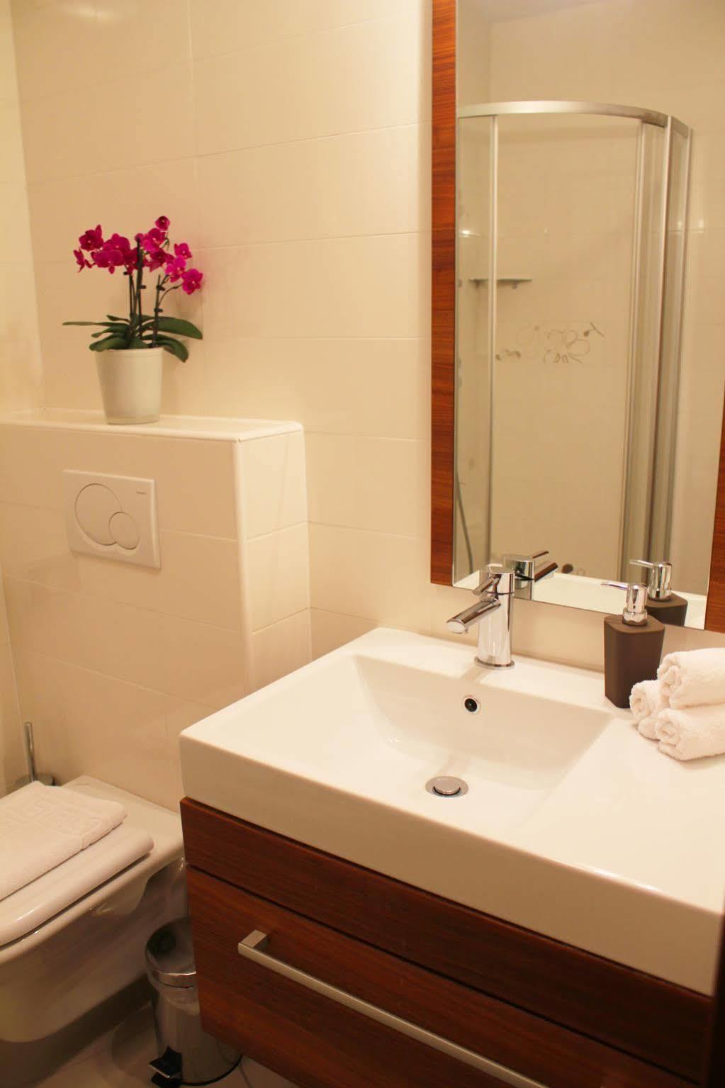 Aina Boutique Hotel Lasko